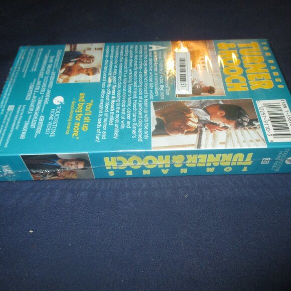 Turner and Hooch (VHS, 1996) Vintage Classic! Tom Hanks - Picture 6 of 8